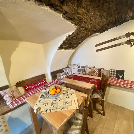 Bed & Breakfast La Meizun De Charles Salza di Pinerolo