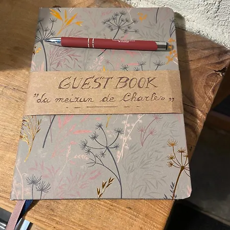 Bed & Breakfast La Meizun De Charles